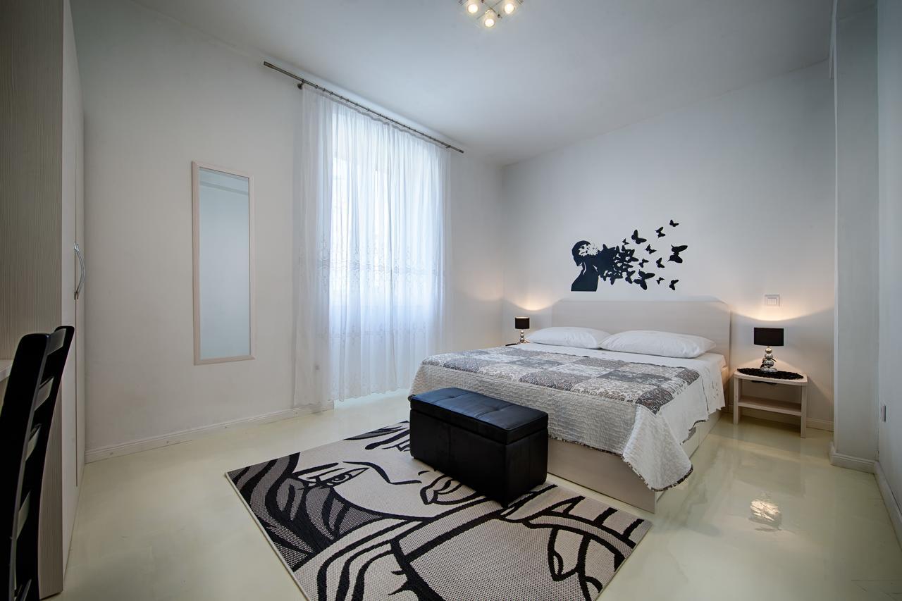 Apartment Jure Vis Eksteriør billede